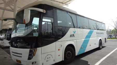 1640791274222799.jpg 寶安機(jī)場(chǎng)大巴車