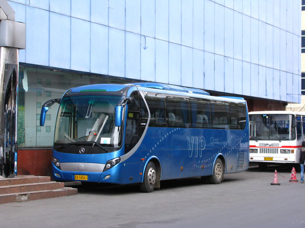 企業班車服務方案選擇中通大巴車作為班車費用多少？